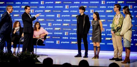 El consejero delegado de Mango, Toni Ruiz, adivinó qué modelos vestían su marca. A la izquierda, Ramon Rovira, Elisenda Vallejo y Aintzane Gastesi