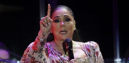 Isabel Pantoja en su concierto en Alcalá de Henares