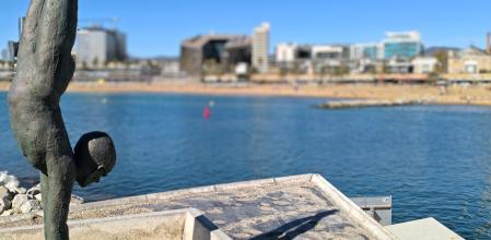 La escultura 'Capbussament'.