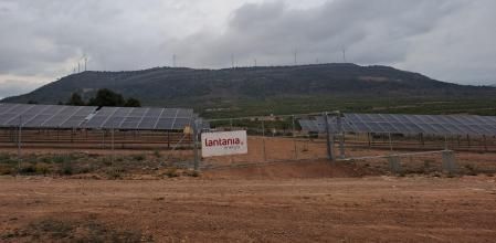 Parque solar en Aras de los Olmos, en Valencia