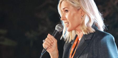 La cena benéfica se celebró en la vanguardista Torre Bellesguard de Barcelona.