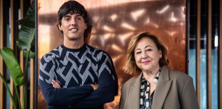 Diego San José y Carmen Machi, creador y protagonista de la serie 'Celeste' (Movistar Plus+), este jueves en Casa Seat