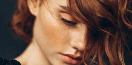 Es importante elegir bien el champú. Es el producto que entrará en contacto directo con la única zona viva del cabello.