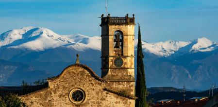 Nieve en el Puigmal a la izquierda y también en la Olla de Núria a la derecha.
