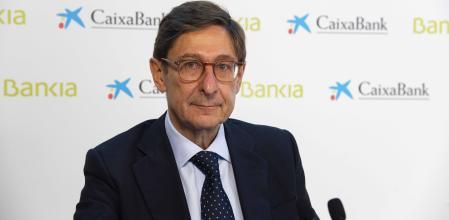 presidente de Bankia y que será presidente ejecutivo de la nueva entidad, José Ignacio Goirigolzarri, y del consejero delegado de CaixaBank y que será consejero delegado de la nueva entidad, Gonzalo Gortázar.