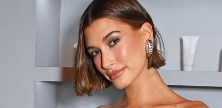 Hailey Bieber asiste a la fiesta de lanzamiento de Rhode UK