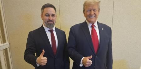 El presidente de Vox, Santiago Abascal, se reúne con el expresidente de Estados Unidos Donald Trump en el marco de la CPAC. Washington, 24 de febrero de 2024.