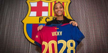 Vicky López renueva hasta el 2028
