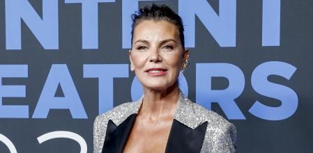 La modelo Mar Flores ha conquistado a sus seguidoras con su look festivo