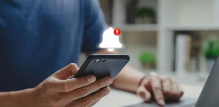 Crecen las estafas que tratan de robarnos datos a través de nuestro teléfono móvil