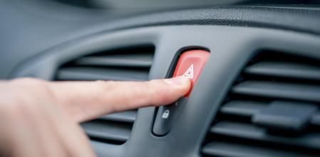 Si sueles usar los warnings para agradecer a otros conductores, puedes recibir una mula.