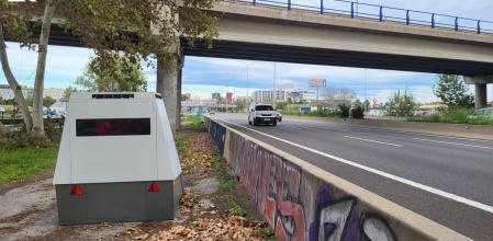 Los nuevos radares móviles de remolque, conocidos popularmente como carro radares ya multan en las carreteras catalana s
