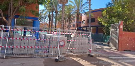 Exterior del IES 25 d’Abril de Alfafar, según denuncia el Sindicat de treballadors i treballadores de l'ensenyament del País Valencià - Intersindical Valenciana