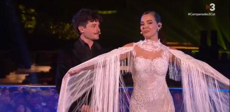 Laura Escanes con un vestido de YolancrisTwitter