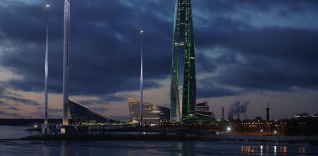 St. Petersburg (Russian Federation), 30/12/2024.- A view of the Lakhta Centre, the headquarters of Russian energy giant Gazprom, in St. Petersburg, Russia, 30 December 2024. Russian energy giant Gazprom announced that it will suspend natural gas supplies to Moldova as of 01 January 2025, citing unpaid debts. Moldovan Prime Minister Dorin Recean condemned Russia's decision and ordered his government to prepare for the eventual nationalization of strategic energy facilities as a transit deal for Russian gas exports to Europe via Ukraine will expire on 31 December. (Moldavia, Rusia, Ucrania, San Petersburgo) EFE/EPA/ANATOLY MALTSEV