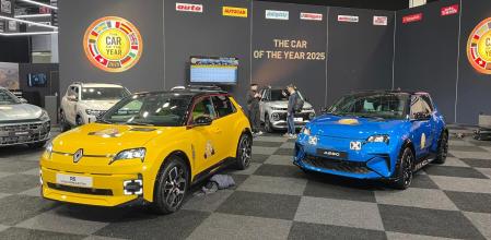 El Renault 5 y el Alpine A290, distinguidos con el premio Coche del Año en Europa 2025