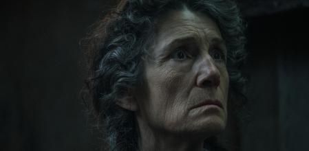 Harriet Walter ANTES tenía un buen personaje.