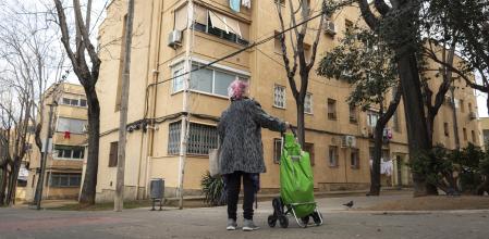 Bloques de la Florida (Hospitalet) con viviendas antiguas que tienen que ser reformadas. 07-02-2025. Foto: Miquel Muñoz / Shooting