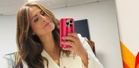 Nuria Roca con su look primaveral para presentar 'La Roca'