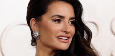 Penélope Cruz con su sofisticada melena con ondas en los premios Oscar