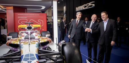 Acuerdo Circuit Catalunya y GSMA , Francesc Fajula, John Hoffmann i Ignasi Armengol sellan el acuerdo