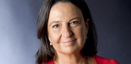 María Dolores de la Puerta, doctora experta en microbiota, combina las consultas médicas con la divulgación en redes sociales