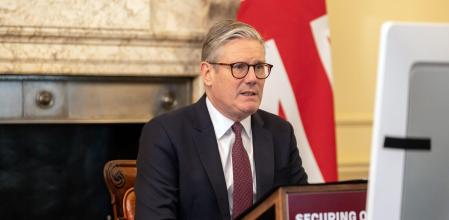 Keir Starmer durante la cumbre online que se celebró este sábado entre los países aliados de Ucrania