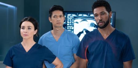 Caterina Scorsone, Harry Shum Jr y Anthony Hill.