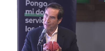 El cirujano, en una entrevista con Sergio Fernández sobre la composición del cerebro