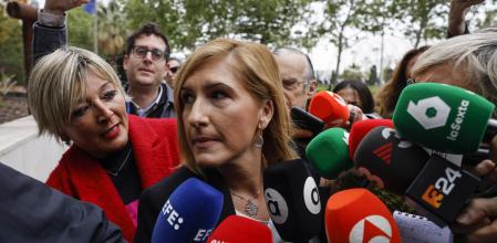 La exconsellera de Justicia y Emergencias de la Generalitat valenciana Salomé Pradas ofrece declaraciones a los medios a su llegada a declarar, en calidad de investigada ante la Ciudad de la Justicia de Valencia, a 11 de abril de 2025, en Valencia, Comunidad Valenciana (España). La jueza acordó la citación de Pradas porque era la persona que el día de la riada tenía atribuida como máxima autoridad el proceso de adopción de medidas de autoprotección de la población y, respecto a Argüeso, por su 