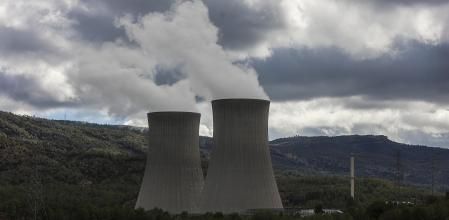 La central nuclear de Cofrentes, a 17 de octubre de 2024, en Valencia, Comunidad Valenciana (España). La consellera de Industria, Innovación, Comercio y Turismo, Nuria Montes, pidió el pasado miércoles 16 de octubre al Gobierno central que no cierre la central nuclear de Cofrentes (Valencia) porque genera el equivalente al 45% de la energía que consume la Comunitat Valenciana y “no habrá renovables suficientes para suplir su producción”.