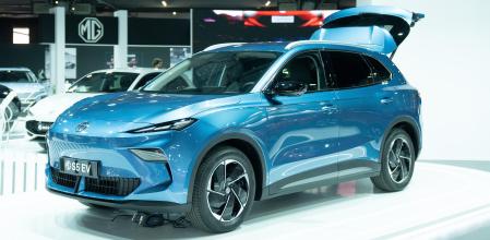 El SUV eléctrico MGS5 EV se ha exhibido en el Automobile Barcelona 2025