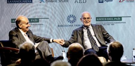 Miquel Roca junto al el ex conseller d’Economia, Antoni Castells&nbsp;&nbsp;