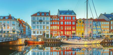 Nyhavn en Copenhague, uno de los lugares más bonitos de la capital danesa