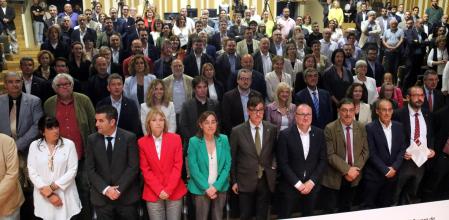 La presentación se hizo este lunes en el auditori Eduard Toldrà de Vilanova i la Geltrú, entre alcaldes y ediles