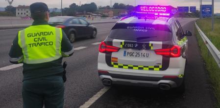 Control de velocidad de la Guardia Civil de Tráfico 