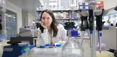 Sonia Guedan , especialista en inmunoterapia de cáncer, finalista premio Vanguardia