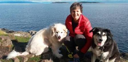 Diane con Lyla y Juneau