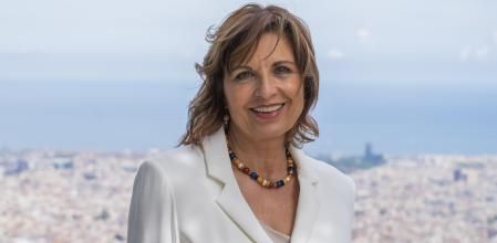 Sylvia Taudien, empresaria de éxito, adoptó a sus nietas pasada la cincuentena.&nbsp;