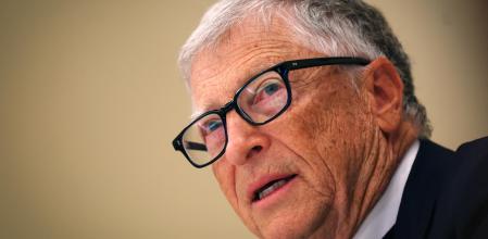 Bill Gates cree que la IA puede curar el Alzheimer y va a dar 1 millón de dólares a quien le ayude: “Podemos acelerar radicalmente cada etapa de la línea de investigación de maneras que antes se creían imposibles”