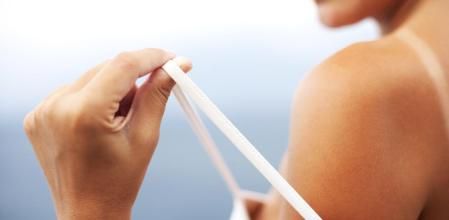 Consigue un bronceado dorado y duradero con estos potenciadores del bronceado.