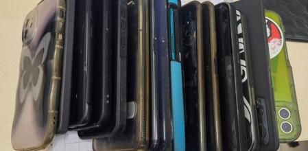 Móviles robados durante las fiestas de Berga .