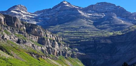 Un destino ideal para disfrutar de la naturaleza, el senderismo y la calma del verano