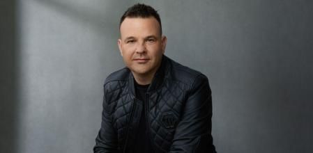 José Elías, 49 años: 