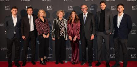 Ramon Cierco Palau, Ramon Cierco Noguer, Blanca Palau, Roser Noguer, Carmen Martínez, Higini Cierco Noguer, Higini Cierco Palau y Àlex Cierco Palau (de izquierda a derecha)