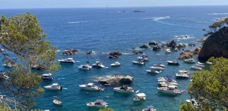 Cala Vedell de Montràs (Baix Empordà), en el espacio protegido Natura 2000 Castell-Cap Roig