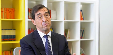 Mario Alonso Puig habla con Carmen Pellicer sobre la salud mental en los colegios.