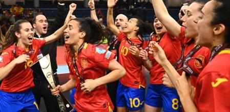 España celebró su tercer trofeo europeo en 2023