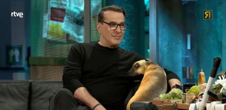 El actor Luis Merlo durante 'La Revuelta'