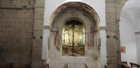 Reto visual: ¿Eres capaz de ver las discordancias en este fresco de la capilla de esta iglesia?